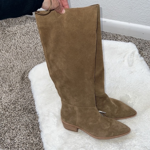 Vince Camuto Beaanna Tan Suede Pointed Toe Low Stack Heel Tall Boots - Picture 3 of 9